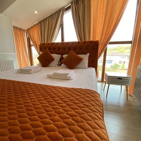 Ami Residence Bucharest Airport&Therme&Parking Otopeni Exterior foto